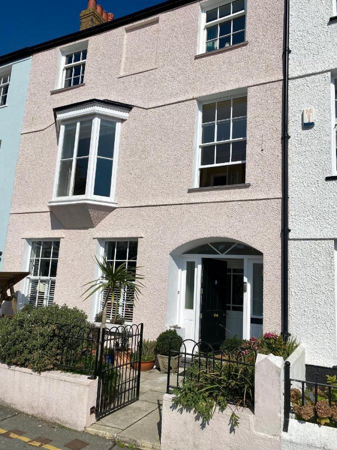 Awel Y Mor Hotel Beaumaris Exterior photo